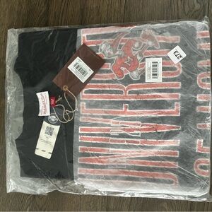NCAA Team OG Premium SS Tee
UNIVERSITY OF MIAMI